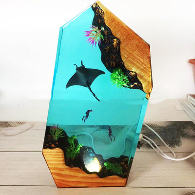 Piccola lampada da notte in resina epossidica in legno massello fatta a mano creativa con vento tropicale dell'oceano - Gufetto Brand 