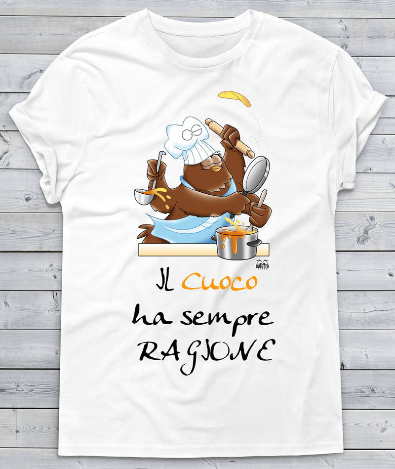T-shirt Uomo In Cucina Il Cuoco - Gufetto Brand 